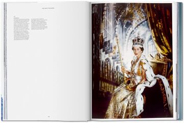 Her Majesty. A Photographic History 1926–Today