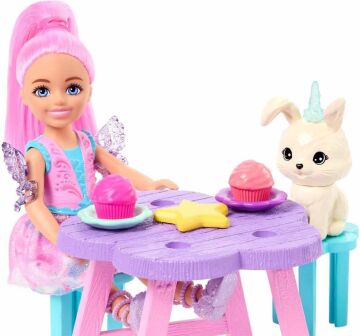 Barbie A Touch Of Magic Chelsea ve Pegasus Oyun Seti