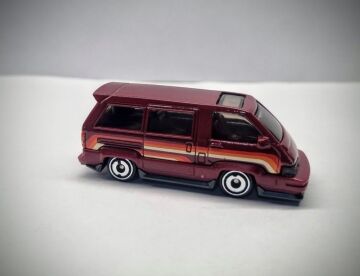 Hot Wheels Tekli Arabalar 1986 TOYOTA VAN HKK66