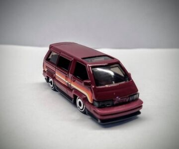 Hot Wheels Tekli Arabalar 1986 TOYOTA VAN HKK66