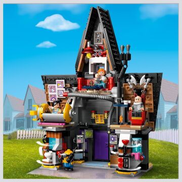 LEGO Despicable Me 4 Minyonlar ve Gru'nun Aile Köşkü 75583 8 Yaş ve Üzeri Çocuklar İçin Yaratıcı Oyuncak Model Yapım Seti (868 Parça)