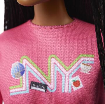 Barbie YENİ Brooklyn Bebeği