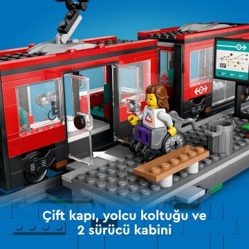LEGO City Şehir Merkezi Tramvay İstasyonu 60423-7 Yaş ve Üzeri Oyuncak Tren ve Araç Meraklıları için Yaratıcı Oyuncak Yapım Seti (811 Parça)