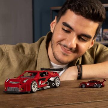 MEGA Hot Wheels Cadillac ATS-V R, Oyuncak