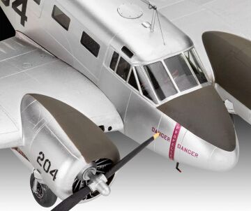 Revell, Beechcraft Model 18, Oyuncak