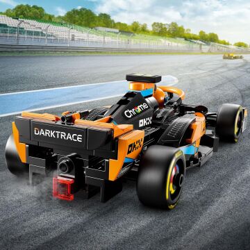 LEGO Speed Champions 2023 McLaren Formula 1 Yarış Arabası Set 76919-9 Yaş ve Üzeri Çocuklar için Koleksiyonluk ve Sergilenebilir Yaratıcı Oyuncak Model Yapım Seti (245 Parça)