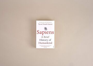 Sapiens: A Brief History of Humankind: THE MULTI-MILLION COPY BESTSELLER