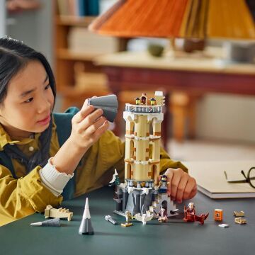 LEGO® Harry Potter Hogwarts Şatosu Baykuşhanesi 76430-8 Yaş ve Üzeri Harry Potter Hayranları için Baykuş Figürü İçeren Koleksiyonluk Yaratıcı Oyuncak Yapım Seti (364 Parça)