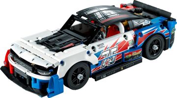 LEGO Technic Nascar Yeni Nesil Chevrolet Camaro ZL1 42153-9 Yaş ve Üzeri Çocuklar İçin Yaratıcı Oyuncak Yapım Seti (672 Parça)