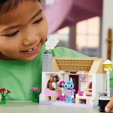 LEGO Animal Crossing Nook’s Cranny ve Rosie Evi 77050-7 Yaş ve Üzeri Çocuklar için Yaratıcı Oyuncak Yapım Seti (535 Parça) Animal Crossing Nooks Cranny ve Rosie Evi 77050