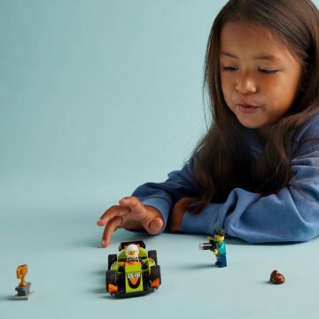 LEGO City Yeşil Yarış Arabası 60399-4 Yaş ve Üzeri Çocuklar için Oyuncak Yarış Aracı İçeren Yaratıcı Oyuncak Yapım Seti (56 Parça)