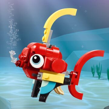 LEGO Creator Kırmızı Ejderha 31145-6 Yaş ve Üzeri Çocuklar için Balık ve Zümrüdüanka Model Seçenekleri İçeren 3’ü 1 Arada Yaratıcı Oyuncak Yapım Seti (149 Parça)