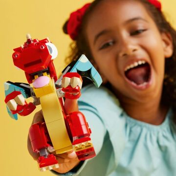 LEGO Creator Kırmızı Ejderha 31145-6 Yaş ve Üzeri Çocuklar için Balık ve Zümrüdüanka Model Seçenekleri İçeren 3’ü 1 Arada Yaratıcı Oyuncak Yapım Seti (149 Parça)