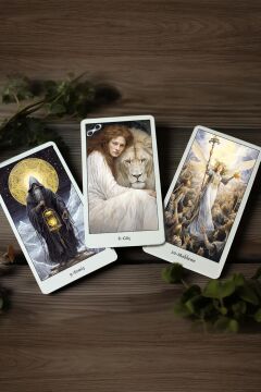 Mistik Cadı Tarot, 78 Kart ve Rehber Kitap