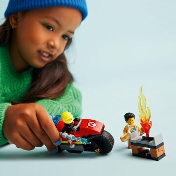 LEGO City İtfaiye Kurtarma Motosikleti 60410-4 Yaş ve Üzeri Çocuklar için İtfaiye Motosikleti İçeren Yaratıcı Oyuncak Yapım Seti (57 Parça)