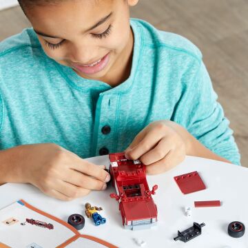 MEGA Hot Wheels Yarışçı Arabalar Koleksiyonu HHL94-HHL97