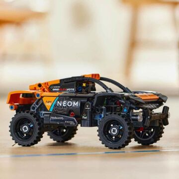LEGO Technic NEOM McLaren Extreme E Race Car 42166-7 Yaş ve Üzeri Yarış Arabası Seven Çocuklar için Koleksiyonluk Yaratıcı Oyuncak Model Yapım Seti (252 Parça)