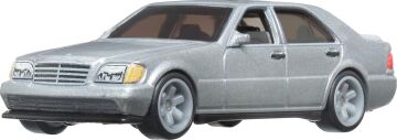 Hot Wheels Premium Fast & Furious Mercedes-Benz 500 SEL HRT94