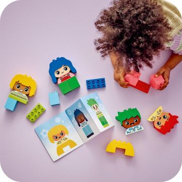 LEGO DUPLO İlk Büyük Duygularım 10415-1 Buçuk Yaş ve Üzeri Çocuklar için Kişiselleştirilebilir Eğitici Oyuncak Yapım Seti (23 Parça)