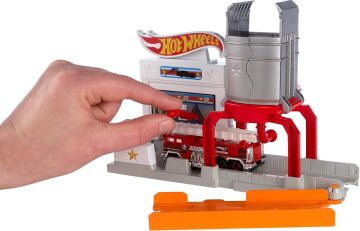 Hot Wheels Şehir Başlangıç Setleri, Blaze Blast FJN36