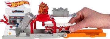 Hot Wheels Şehir Başlangıç Setleri, Blaze Blast FJN36