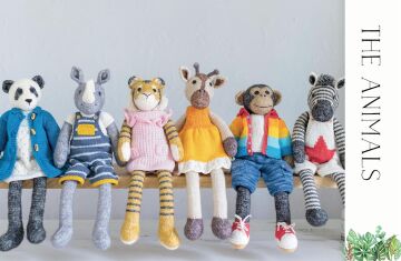Knitted Wild Animal Friends: Over 40 knitting patterns for wild animal dolls, their clothes and accessories: 2