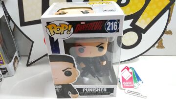 POP Marvel: Netflix Daredevil - Punisher (Frank Castle) Funko Pop! Vinil Figür (Uyumlu Pop Kutusu Koruyucu Kılıf ile birlikte) Çok Renkli 9,5 cm