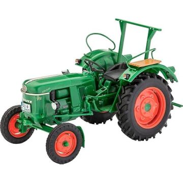 Revell 1:24 Deutz D30 VBA67821
