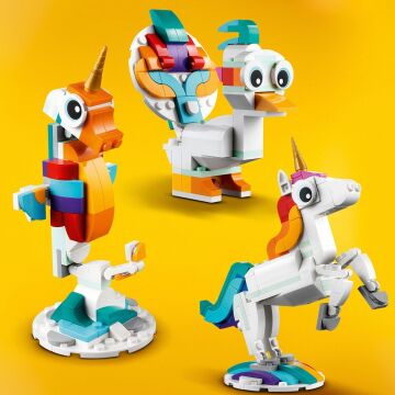 LEGO Creator Sihirli Tek Boynuzlu At 31140-7 Yaş ve Üzeri Çocuklar İçin Tek Boynuzlu At, Denizatı ve Tavus Kuşu İçeren Yaratıcı Oyuncak Yapım Seti (145 Parça)