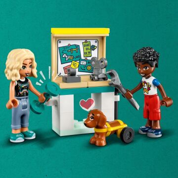 LEGO® Friends Nova'nın Odası 41755-6 Yaş ve Üzeri Çocuklar için 2 Mini Bebek (Nova ve Zac) İçeren Yaratıcı Oyuncak Yapım Seti (179 Parça)