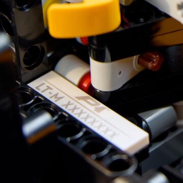 LEGO Technic McLaren P1 42172, Otomobil Tutkunu Yetişkinler için Sergilenebilir Araba Modeli Yapım Seti (3893 Parça)