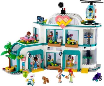 LEGO Friends Heartlake City Hastanesi 42621-7 Yaş ve Üzeri Çocuklar için Helikopter Modeli İçeren Yaratıcı Oyuncak Yapım Seti (1045 Parça)